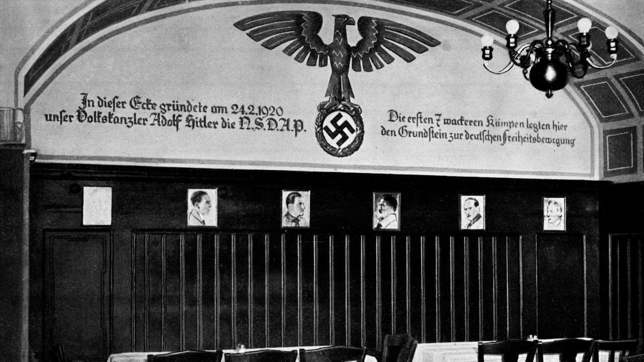 Festsaal Hofbräuhaus in München um 1920