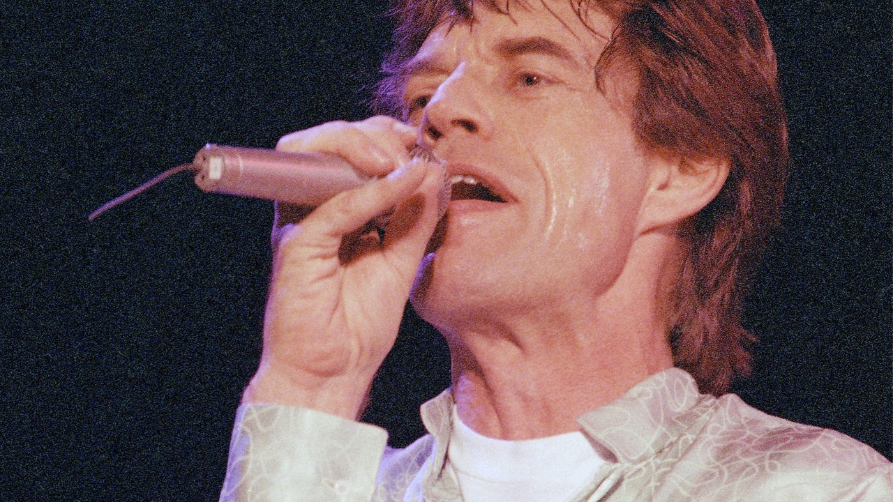 Mick Jagger während des Ost-Berlin-Auftritts der Rolling Stones am 13.8.1990 (Archivbild)
