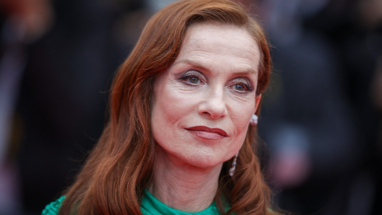 Porträt von Isabelle Huppert in Cannes 2022