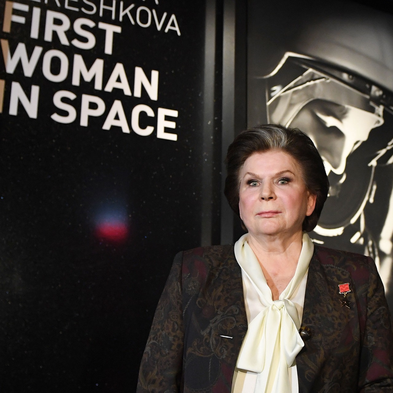 Walinta Tereschkowa, die erste Frau im All, im Science Museum in London 2017