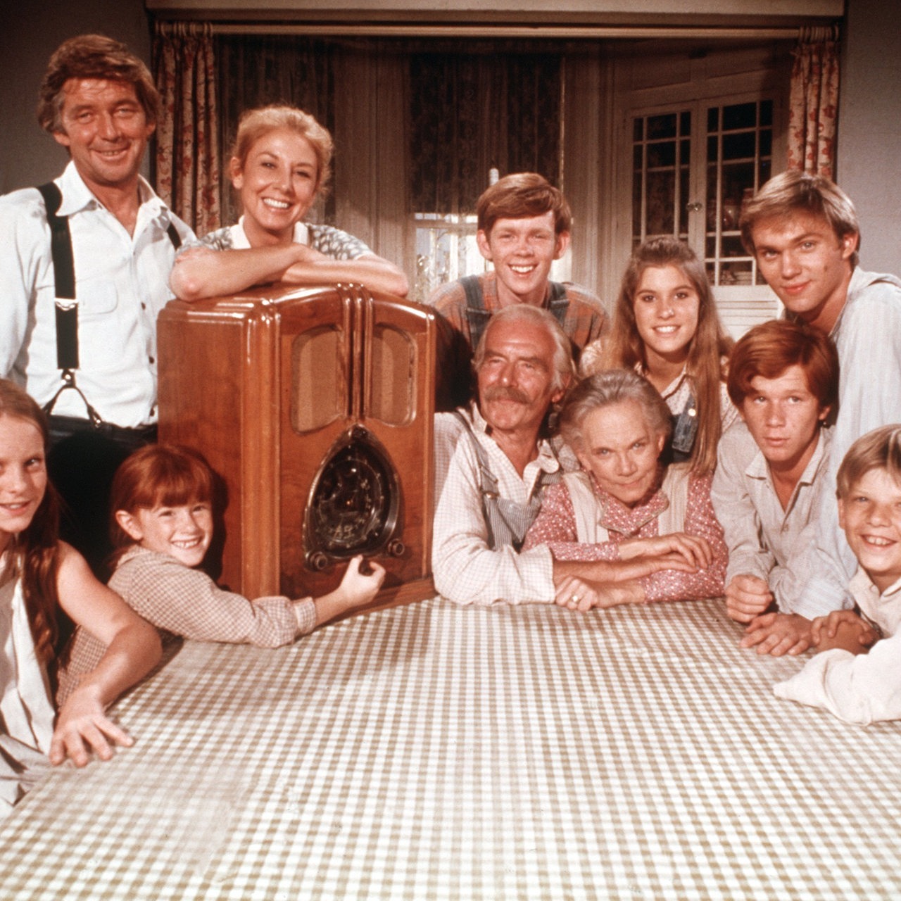 Die drei Generationen der Familie Waltons.