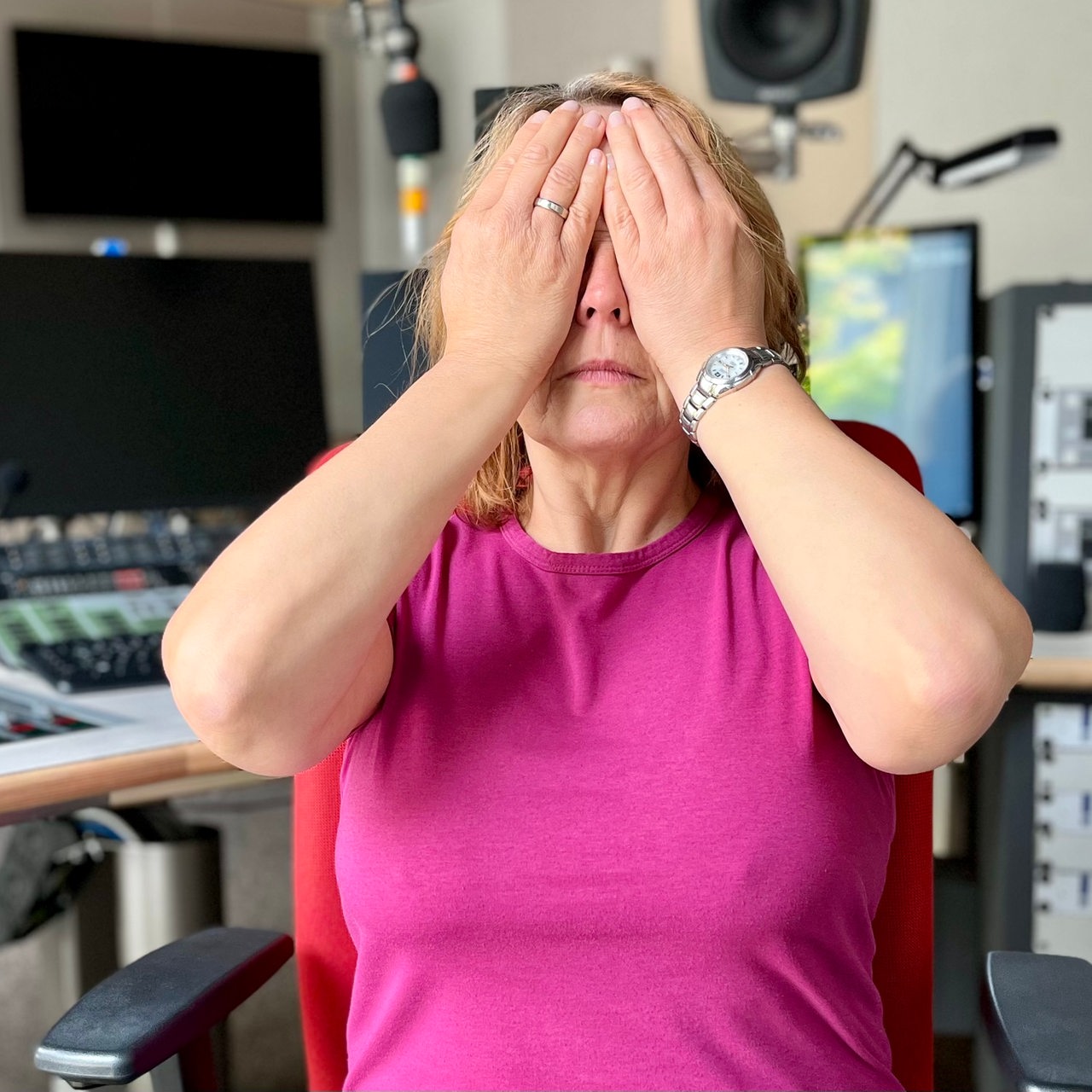 Radio-Yoga mit Sabine Szimanski