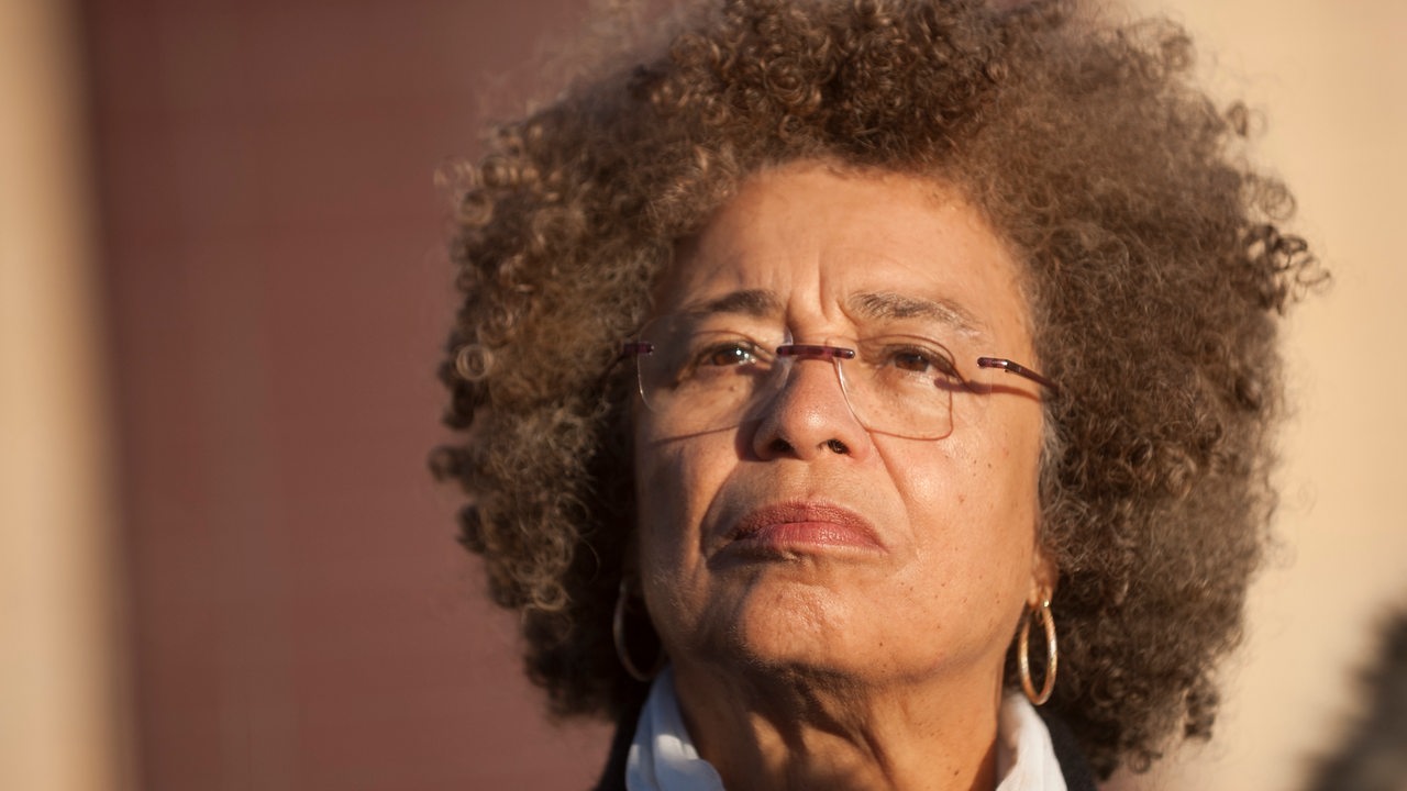 Porträt von Angela Davis 2016