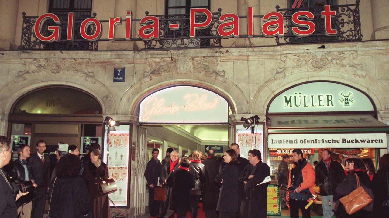 Blick auf das Münchner Premierenkino "Gloria Palast", gebaut von der Firmengründerin der Gloria Filmverleih GmbH Ilse Kubaschewski