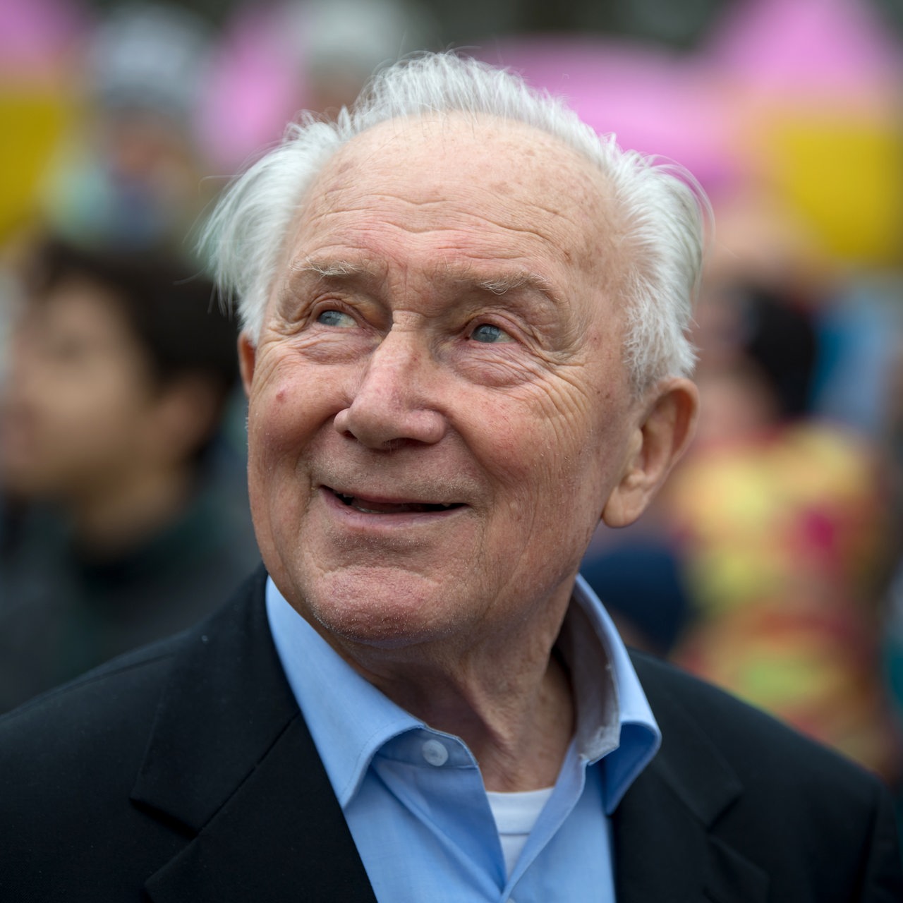 Der frühere Kosmonaut Sigmund Jähn besucht das Kosmonaut-Center in Chemnitz 2019