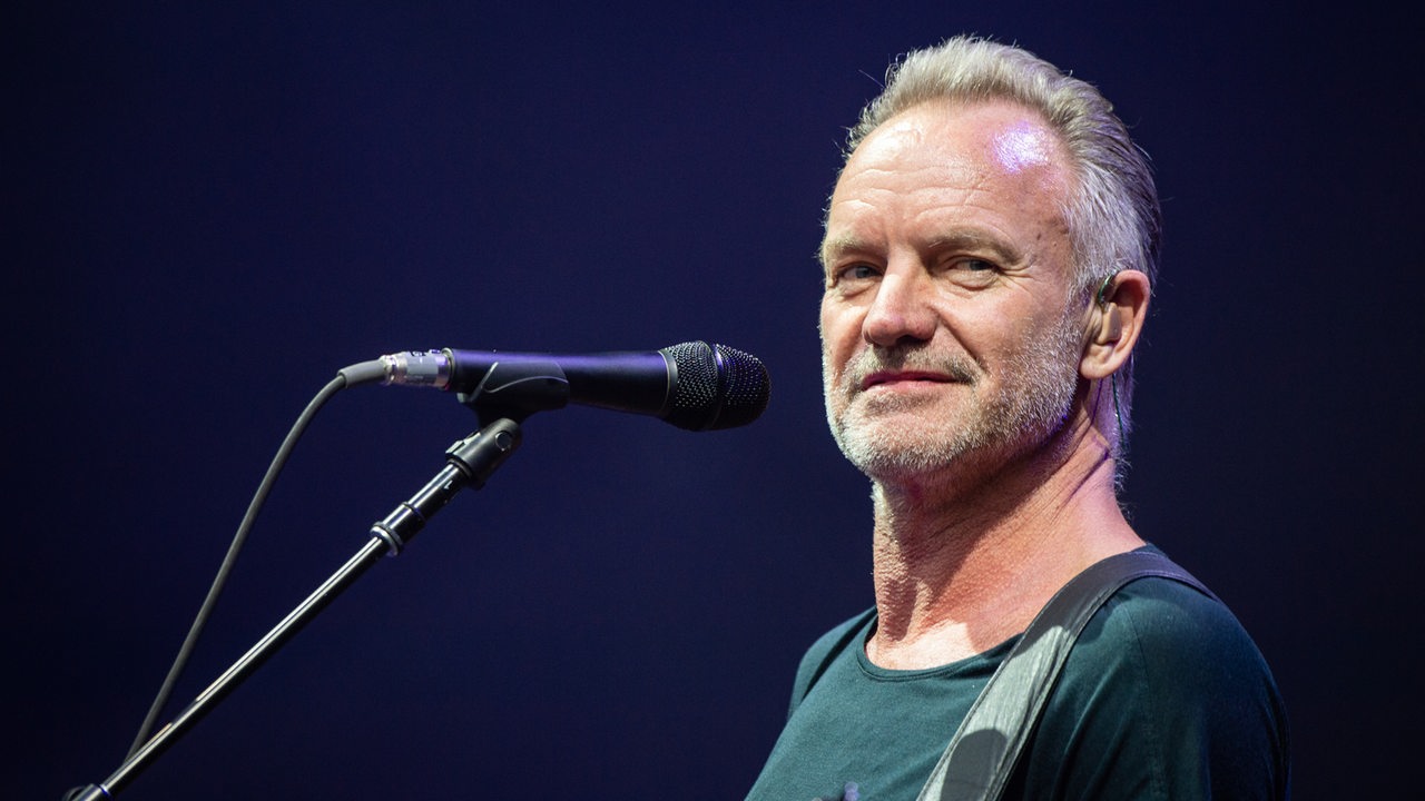 Der Sänger Sting 2019 live in Hannover (Archivbild)