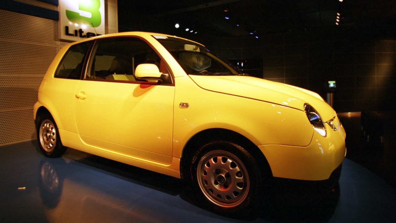 Das 3 Liter Auto, der VW Lupo, ausgestellt in der Autostadt Wolfsburg